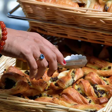 ホテル Ibis Budget Centre Gare 2*