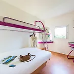 Ibis Budget La Rochelle Centre 2*