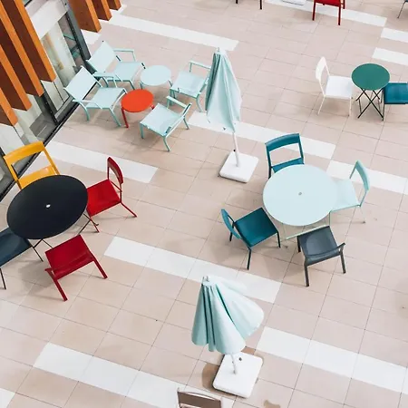 Ibis Budget Centre Hotel 2*