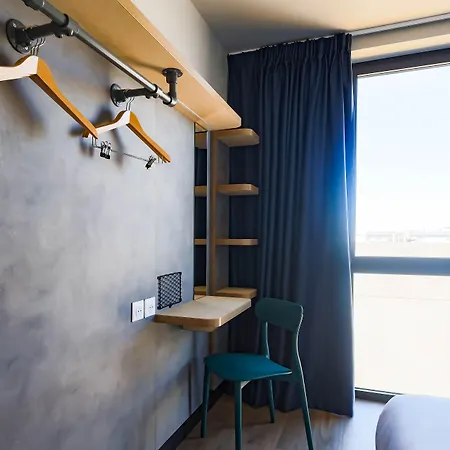 Ibis Budget Centre Gare Hotel La Rochelle (Charente-Maritime)