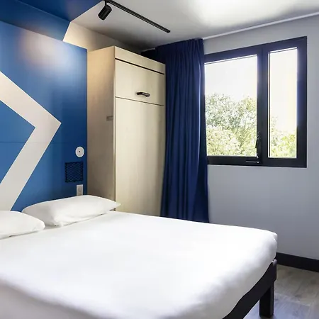 Ibis Budget La Rochelle Centre Hotell 2*