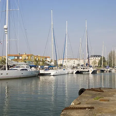 Ibis Budget Centre Hotel La Rochelle (Charente-Maritime)