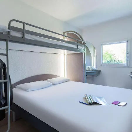 Ibis Budget Centre Gare 2* La Rochelle