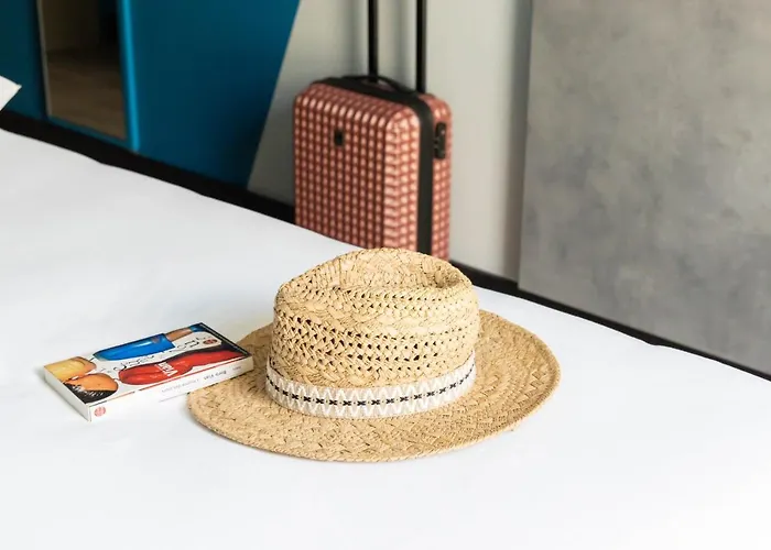 Ibis Budget Centre Hotel 2*