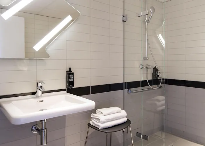 Ibis Budget Centre 2*