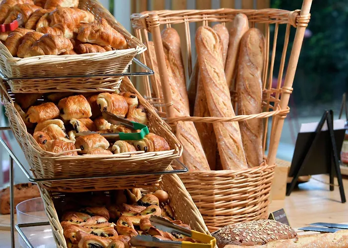 Ibis Budget Centre Gare 2* Ла-Рошель